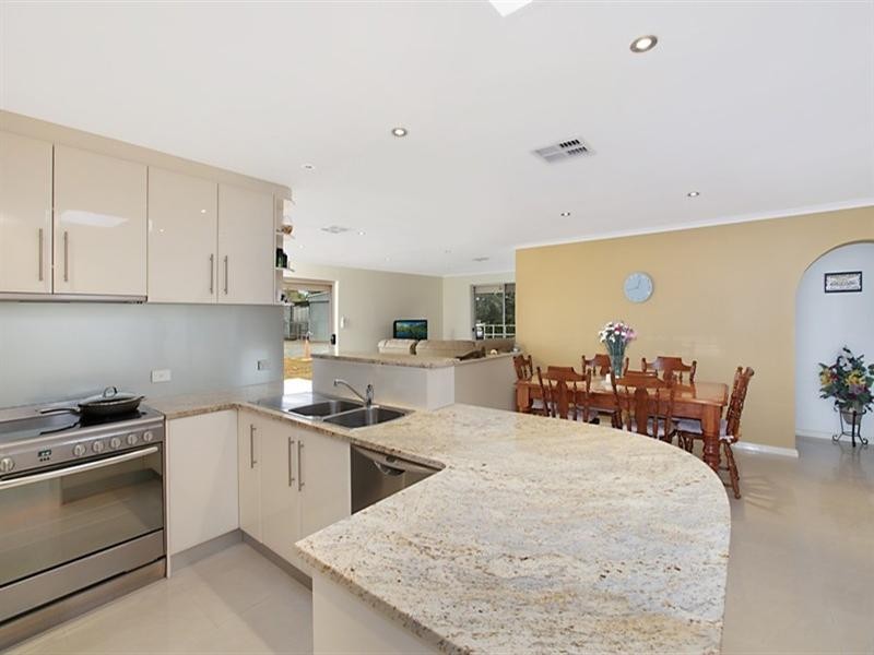 18 Broadacres Drive, Penfield Gardens SA 5121