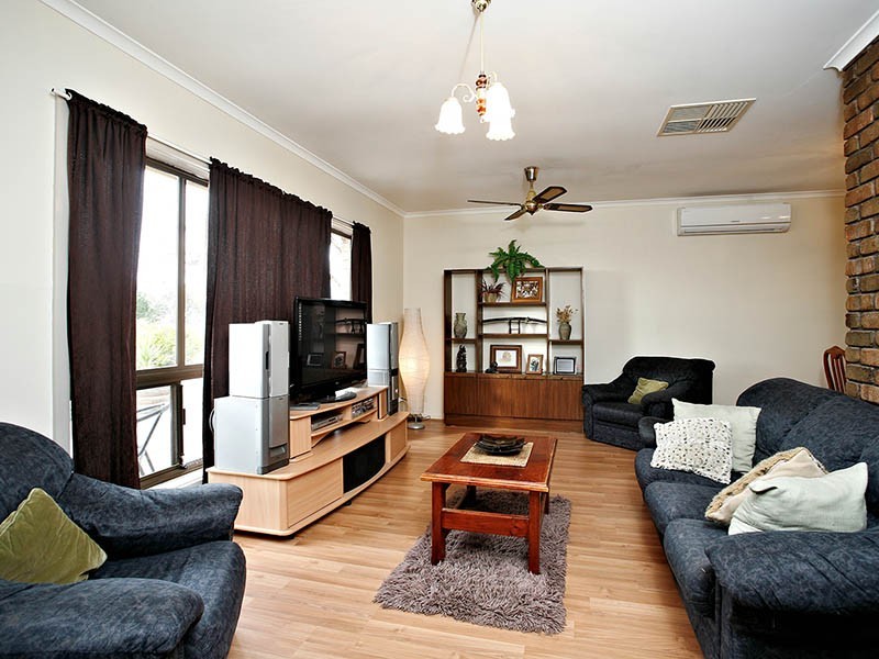 12 Dawkins Road, Two Wells SA 5501