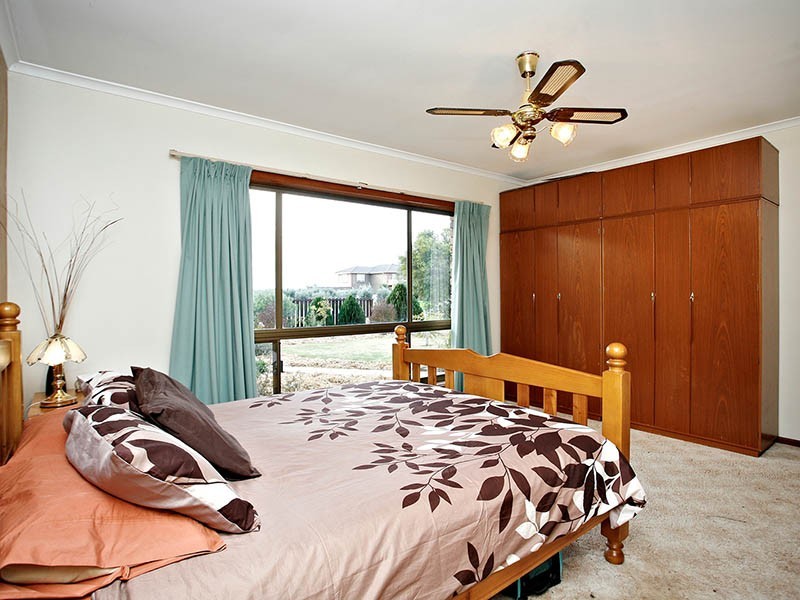 12 Dawkins Road, Two Wells SA 5501