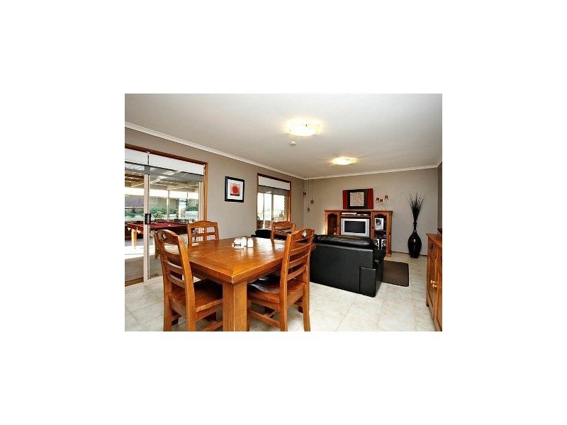 7 Graue Court, Willaston SA 5118