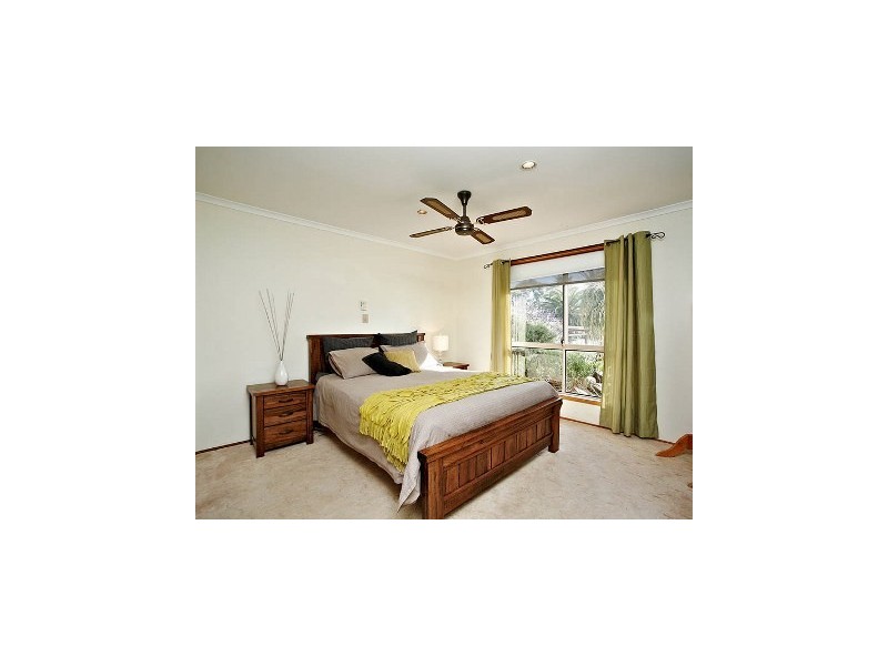 7 Graue Court, Willaston SA 5118