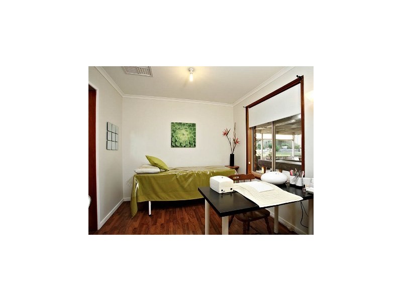 7 Graue Court, Willaston SA 5118