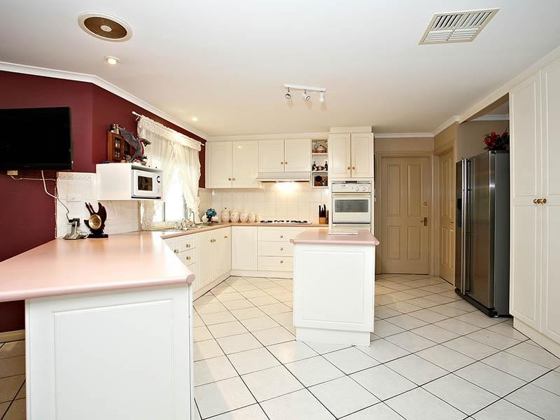 31 Second Street, Owen SA 5460