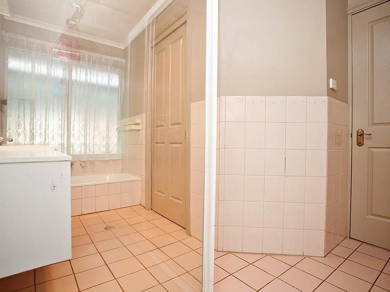 31 Second Street, Owen SA 5460