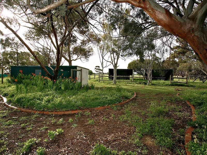 201 Dawkins Road, Lewiston SA 5501