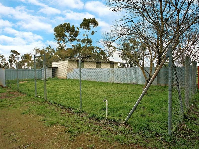 201 Dawkins Road, Lewiston SA 5501