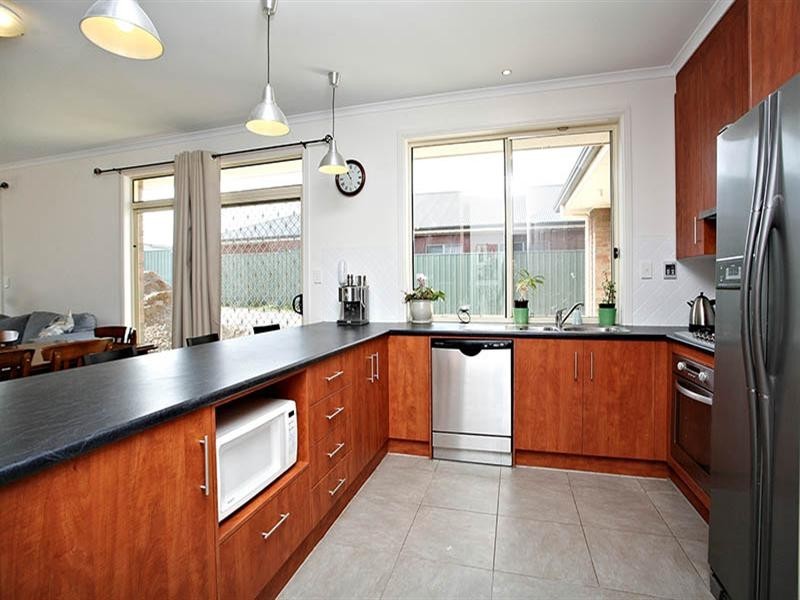 5 Lorikeet Grove, Hewett SA 5118