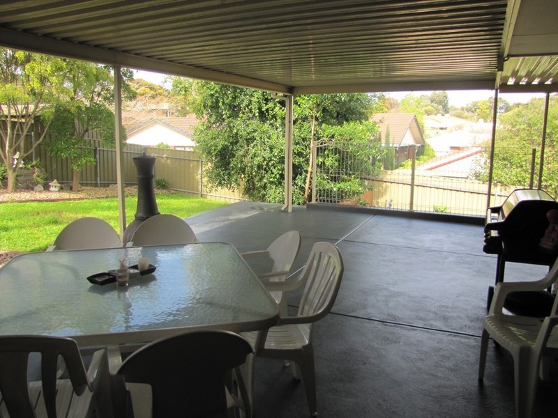 13 Prince Of Wales Court, Wynn Vale SA 5127