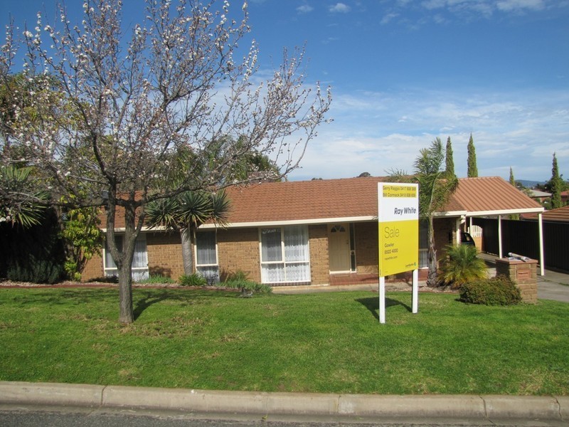 13 Prince Of Wales Court, Wynn Vale SA 5127