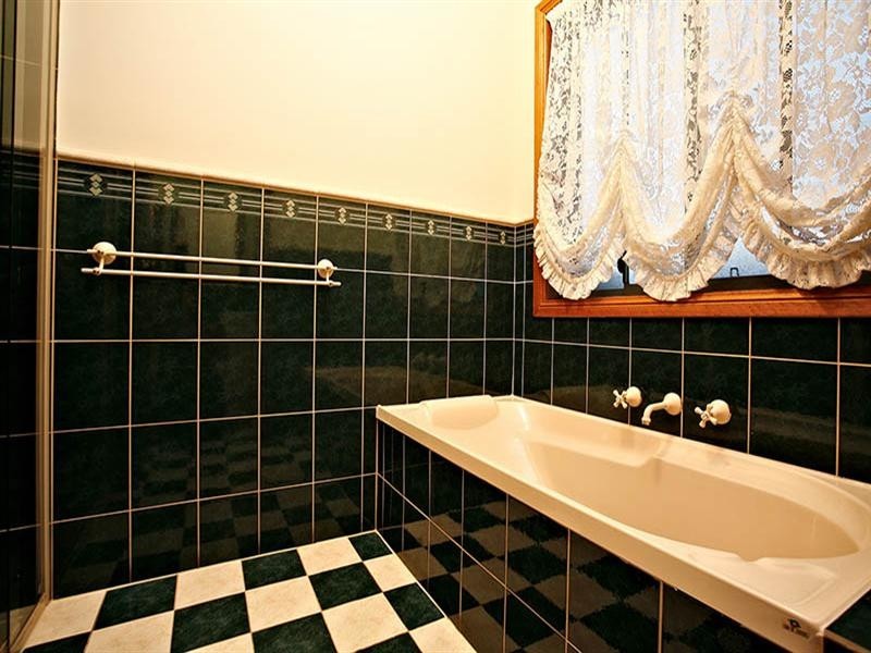 1 Linda Way, Evanston Park SA 5116