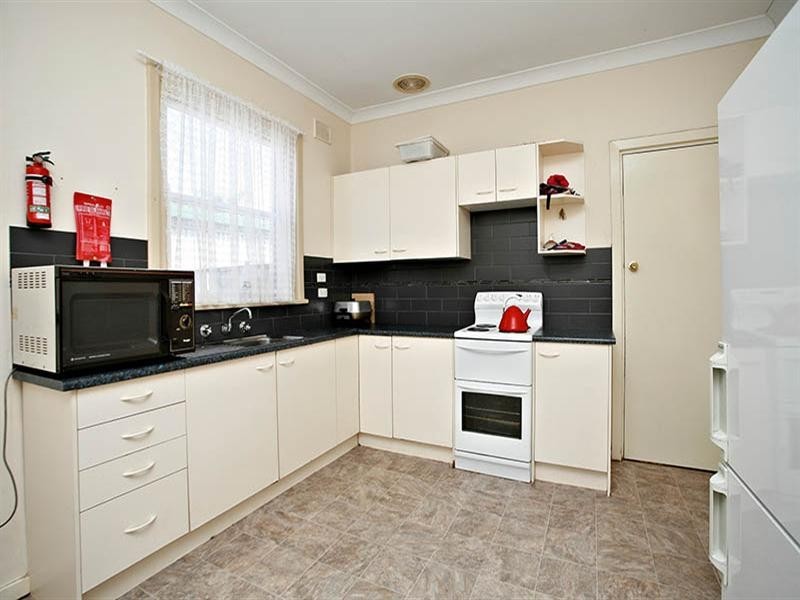 27 Sullivan Road, Elizabeth Park SA 5113