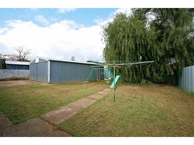 7 Illalong Crescent, Munno Para SA 5115