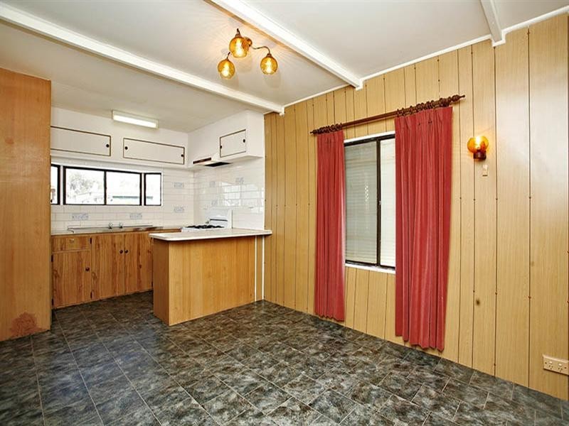 90 Fifth Avenue, Hillier SA 5116