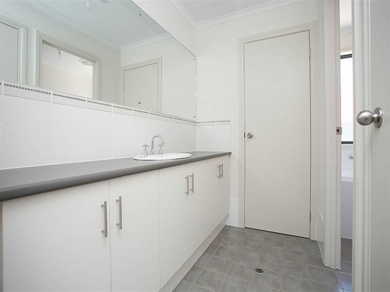 27 Rosella Circuit, Hewett SA 5118