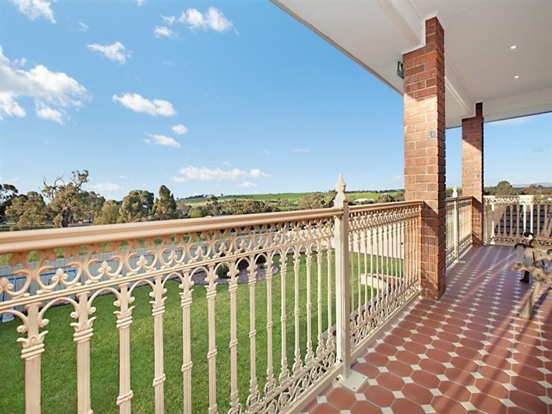 1 John Schultz Court, Gawler East SA 5118