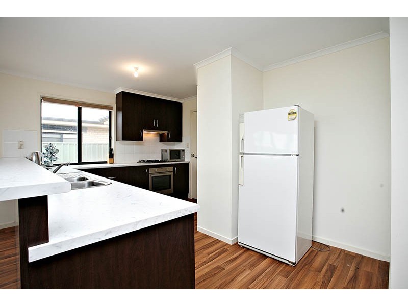 10 Songlark Grove, Hewett SA 5118