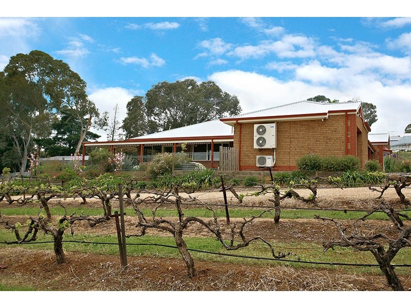 37 South Terrace, Williamstown SA 5351