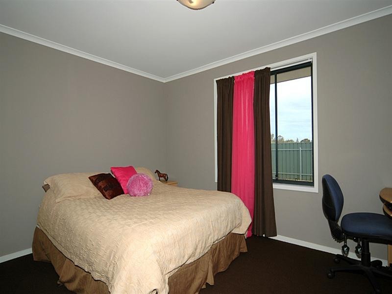 9 Ramnet Circuit, Munno Para West SA 5115