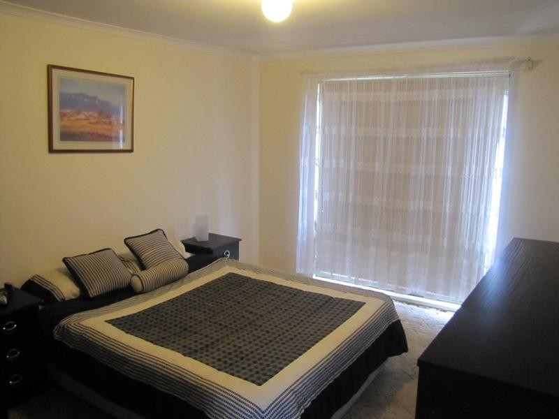 18 Hindmarsh Boulevard, Evanston Gardens SA 5116