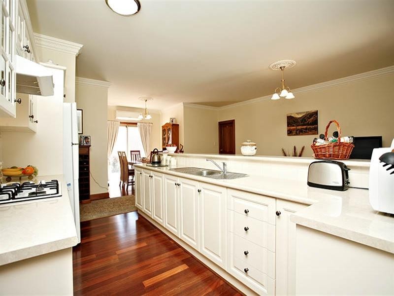 11 Shrike Place, Hewett SA 5118