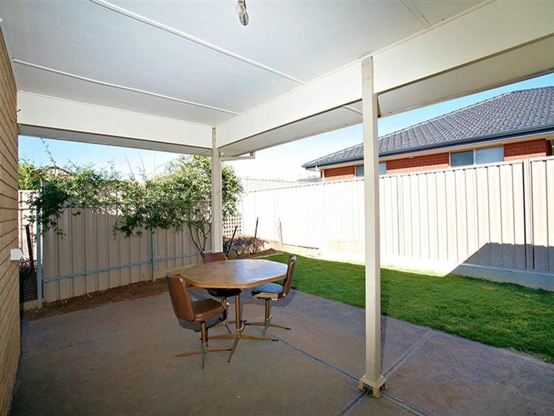 1 Challen Court, Evanston Park SA 5116