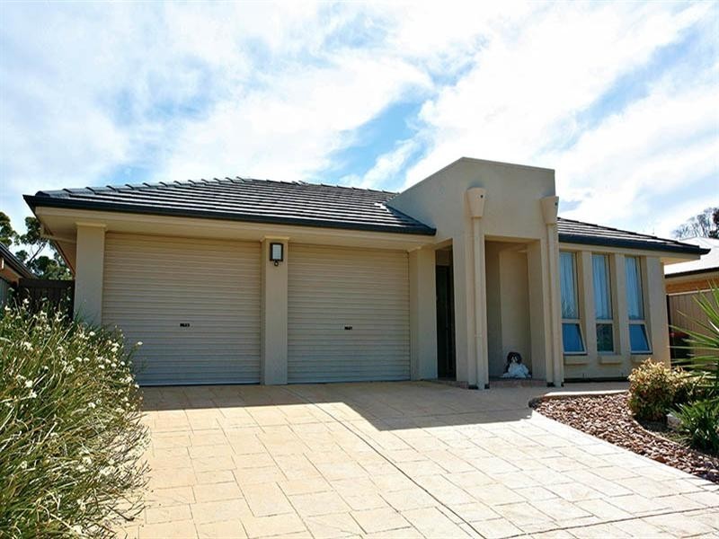 15 McGonigal Drive, Willaston SA 5118