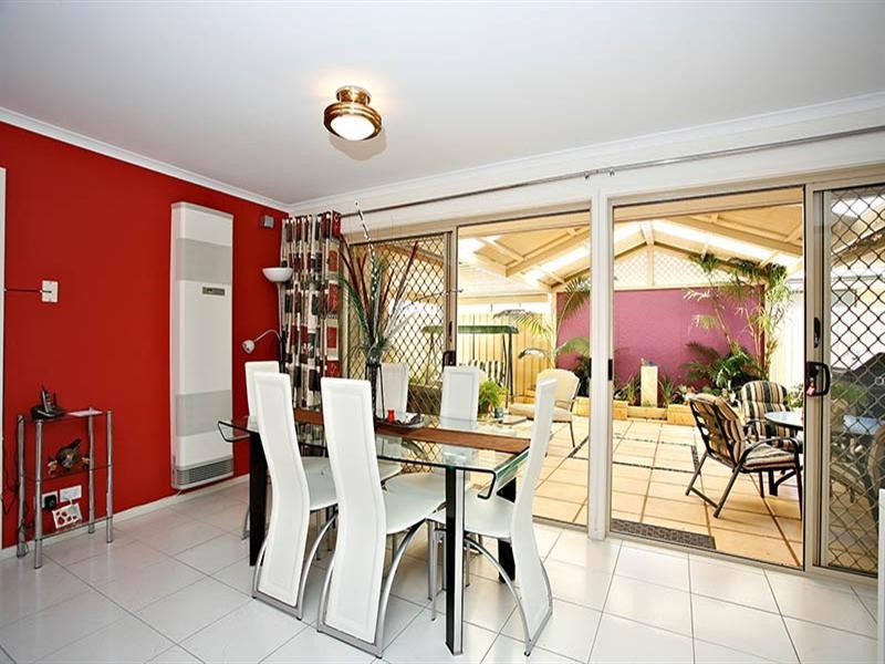 15 McGonigal Drive, Willaston SA 5118