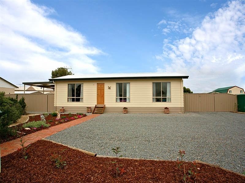 18 Heron Crescent, Thompson Beach SA 5501