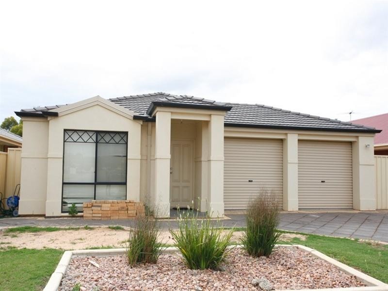 2 Danzig Avenue, Paralowie SA 5108