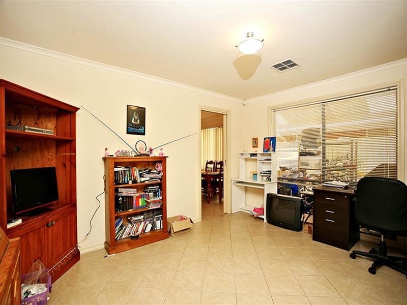 2 Danzig Avenue, Paralowie SA 5108