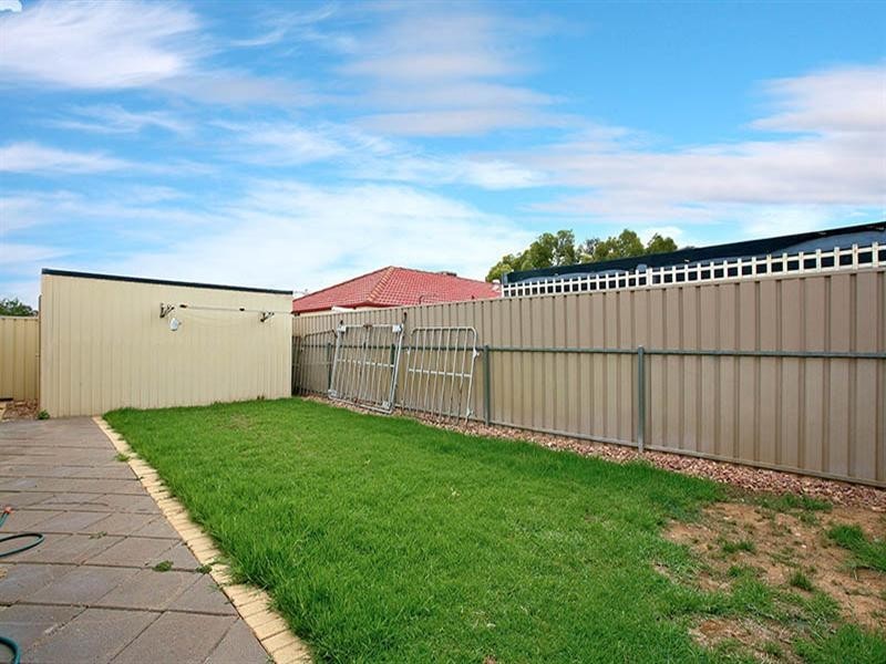 2 Danzig Avenue, Paralowie SA 5108