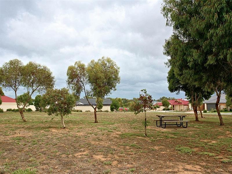 2 Danzig Avenue, Paralowie SA 5108