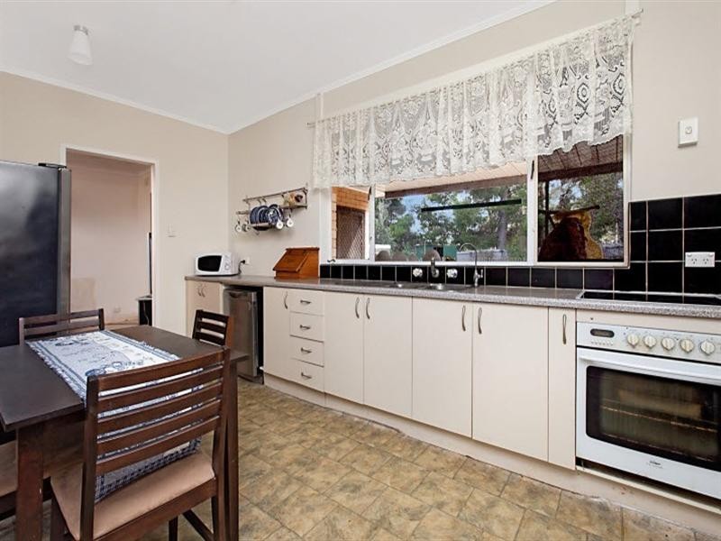 24 Welby Avenue, Salisbury East SA 5109