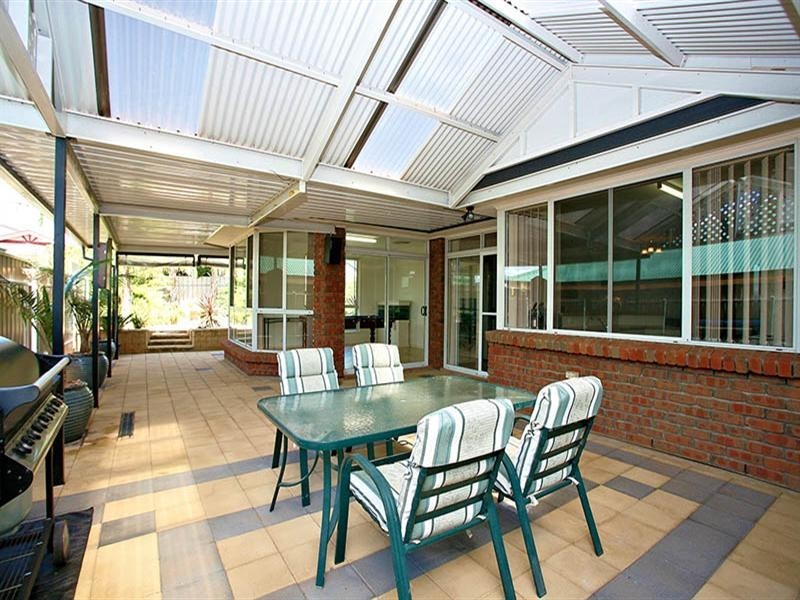 8 Witt Way, Evanston Park SA 5116