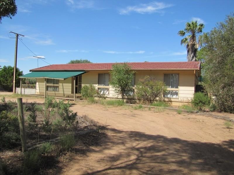 517 Government Road, Owen SA 5460