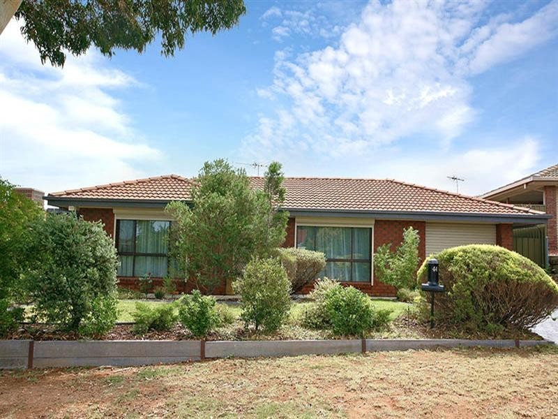 44 Causby Crescent, Willaston SA 5118