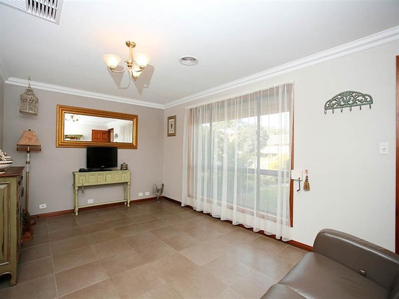 44 Causby Crescent, Willaston SA 5118