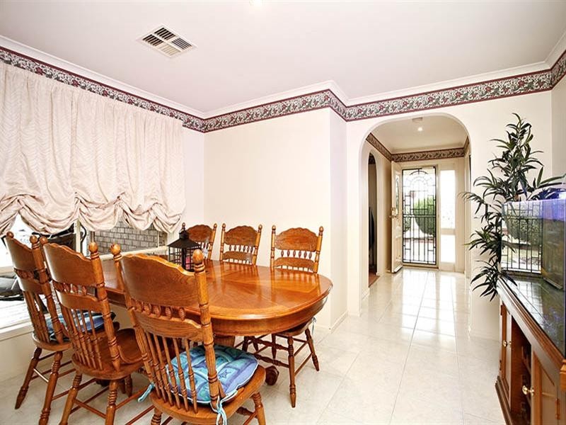 19 Goldfinch Way, Hewett SA 5118