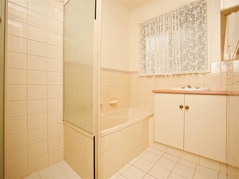 19 Goldfinch Way, Hewett SA 5118