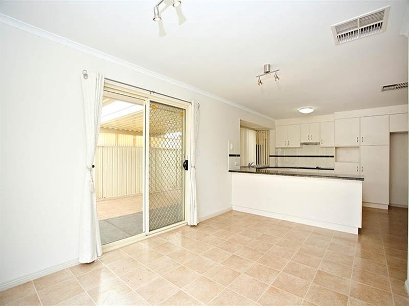 9 Navigator Parade, Smithfield SA 5114