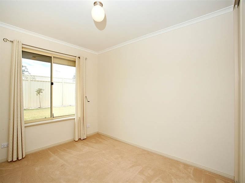 9 Navigator Parade, Smithfield SA 5114