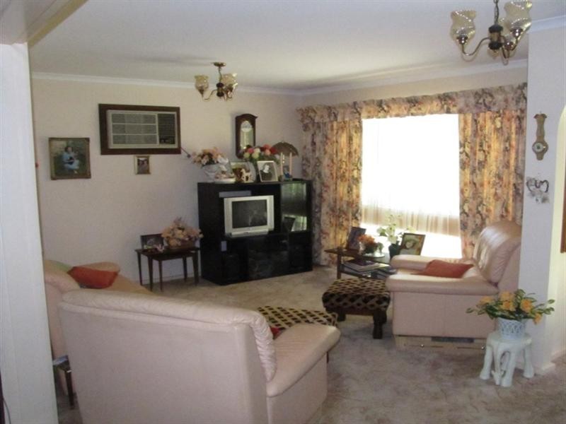 5 Third Street, Dublin SA 5501