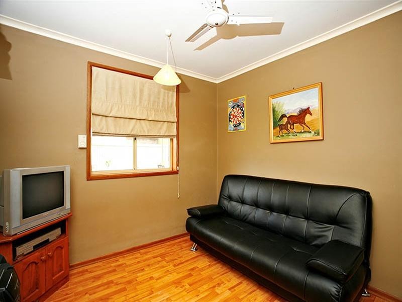 2 Sydney Drive, Salisbury Heights SA 5109