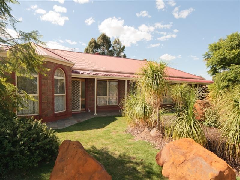 4 Max Fatchen Drive, Angle Vale SA 5117