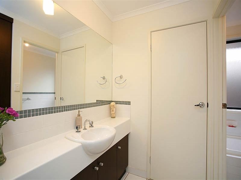 3 Challen Court, Evanston Park SA 5116