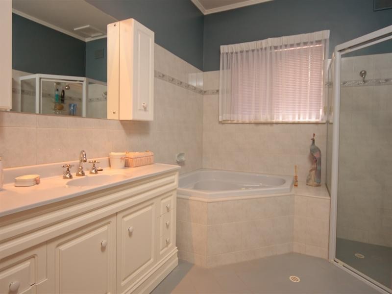 11 Riverside Grove, Dernancourt SA 5075