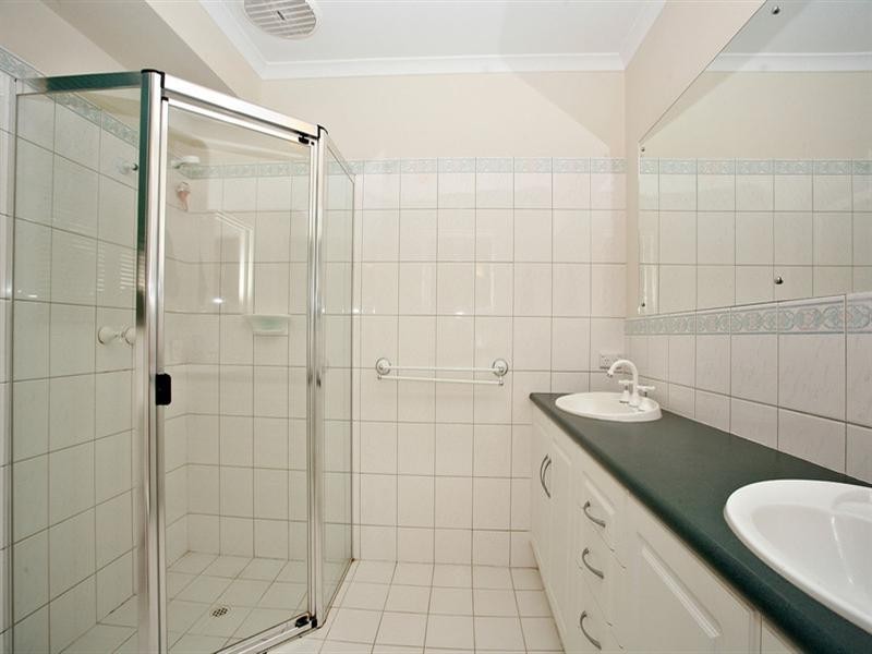 12 Thiele Crescent, Evanston Park SA 5116