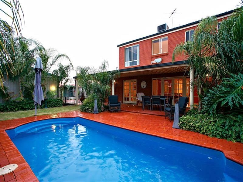 10 Rossiter Drive, Evanston Park SA 5116