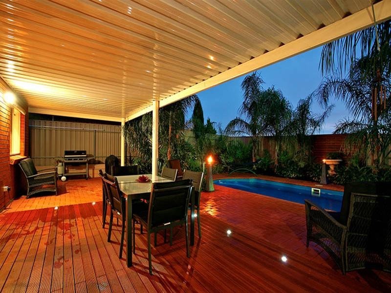 10 Rossiter Drive, Evanston Park SA 5116