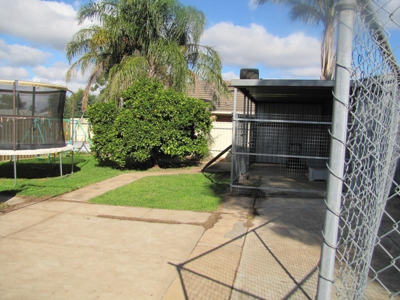 28 Redbanks Road, Willaston SA 5118